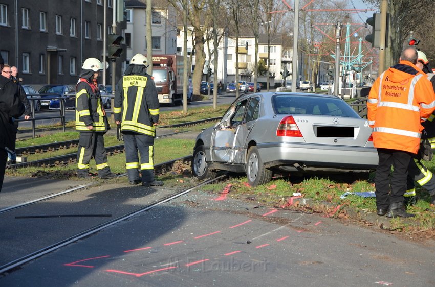 VU Koeln PKW Bahn Amsterdamerstr Friedrich Karlstr P067.JPG